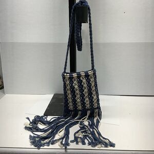 O’Neill Blue & Ivory Macrame Woven Long Fringe Lined Purse‎ Crossbody BOHO